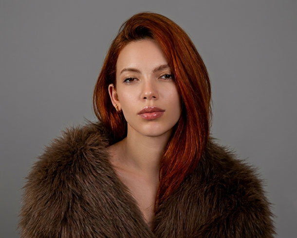 Background Removal & Masking – before example: Portrait & Hair Masking