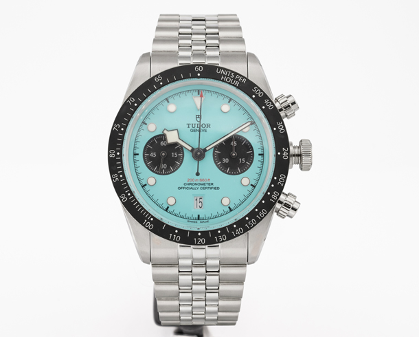 Before: Luxury Watch High-End Retouching