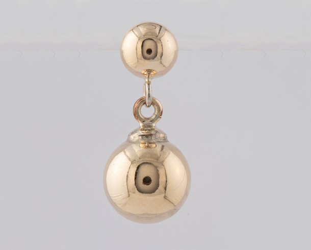 Before: AI Jewelry Retouching